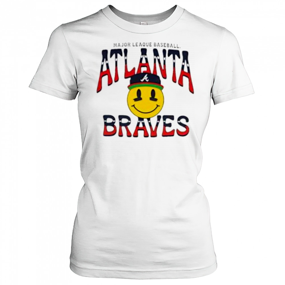 Atlanta Braves smle art shirt Women's T-shirt