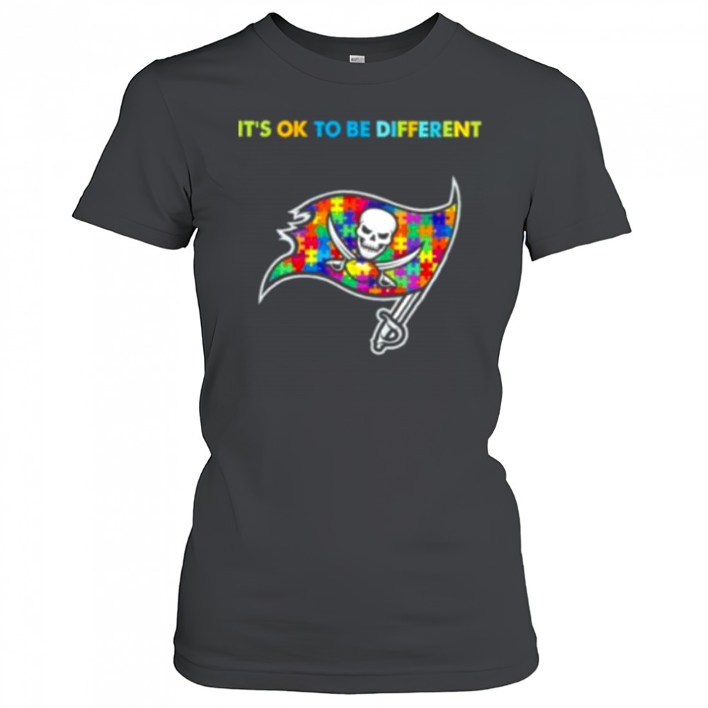 Tampa Bay Buccaneers Autism Awareness It’s ok to be different Shirt Women's T-shirt