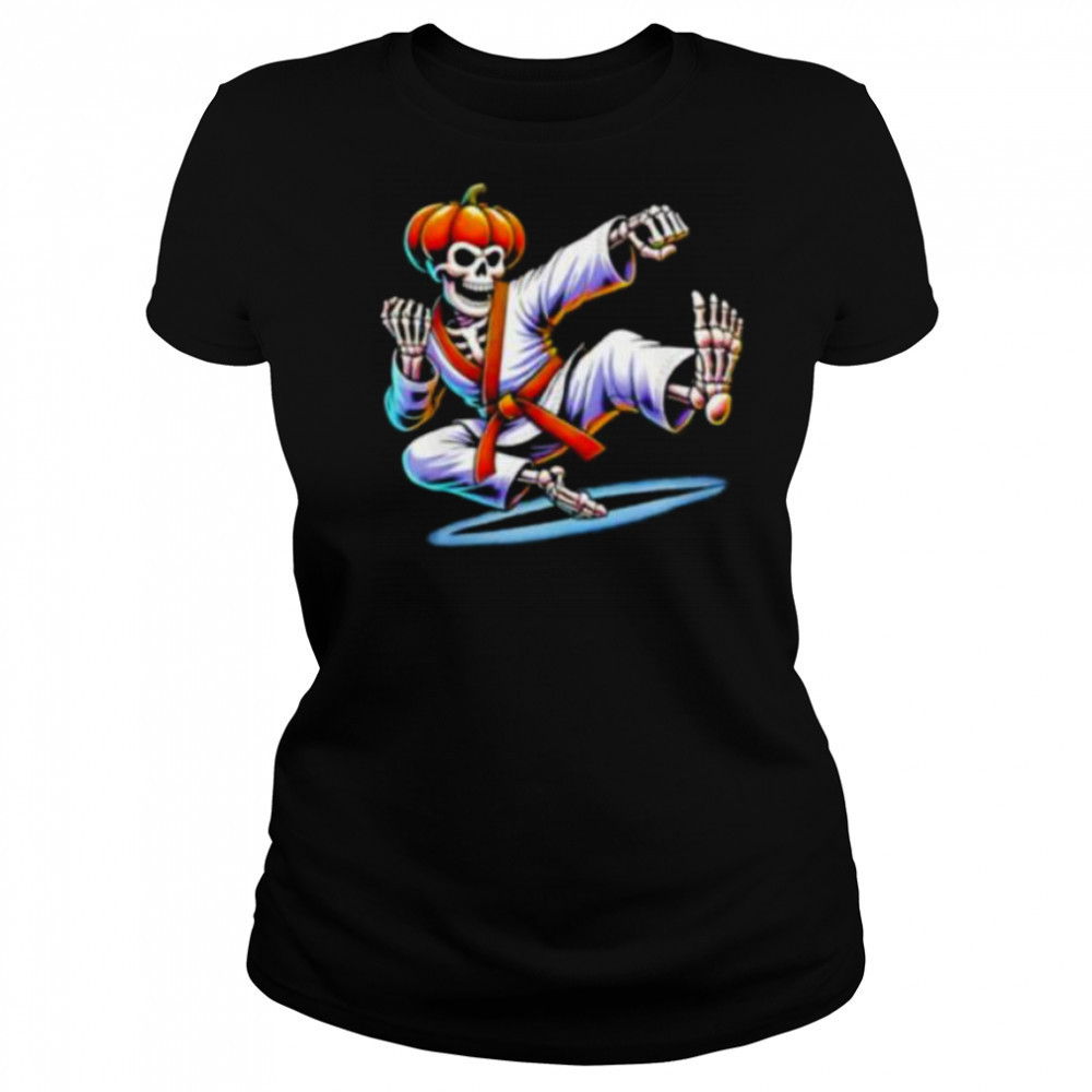 Skeleton Karate Halloween 2025 shirt Women's T-shirt