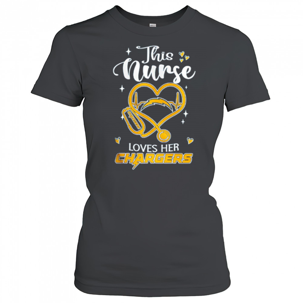 This nurse love her Los Angeles Chargers shirt Women's T-shirt