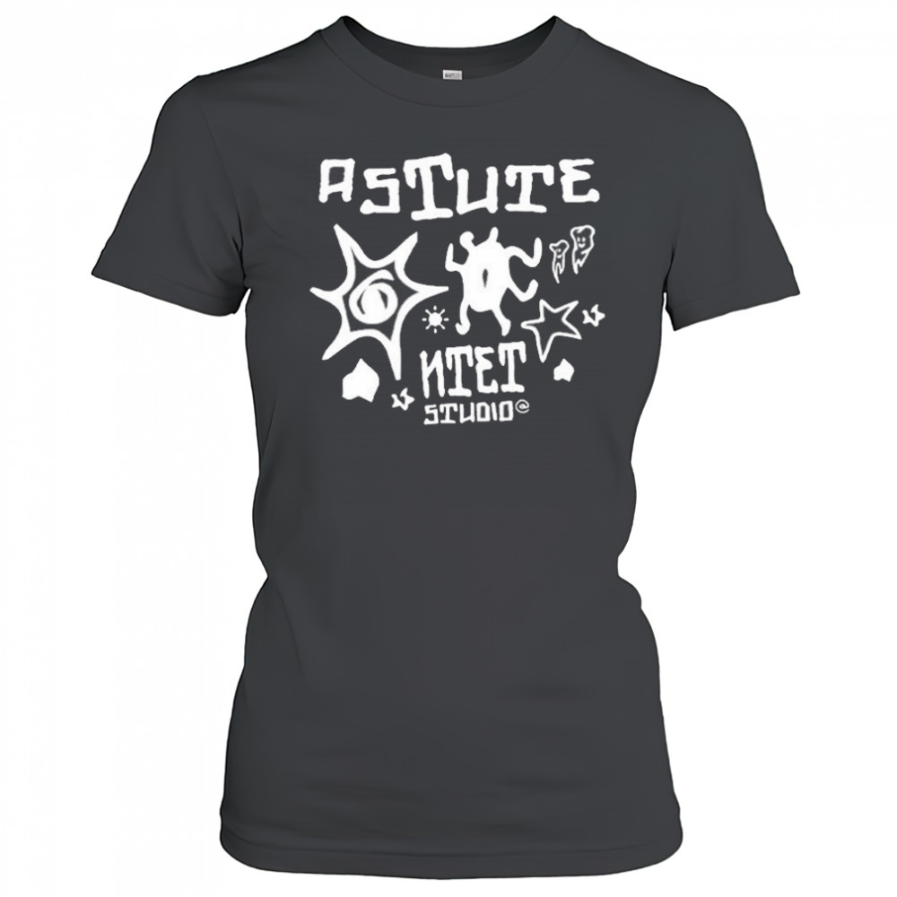 Ntet Mungchi Graffiti T-Shirt Women's T-shirt
