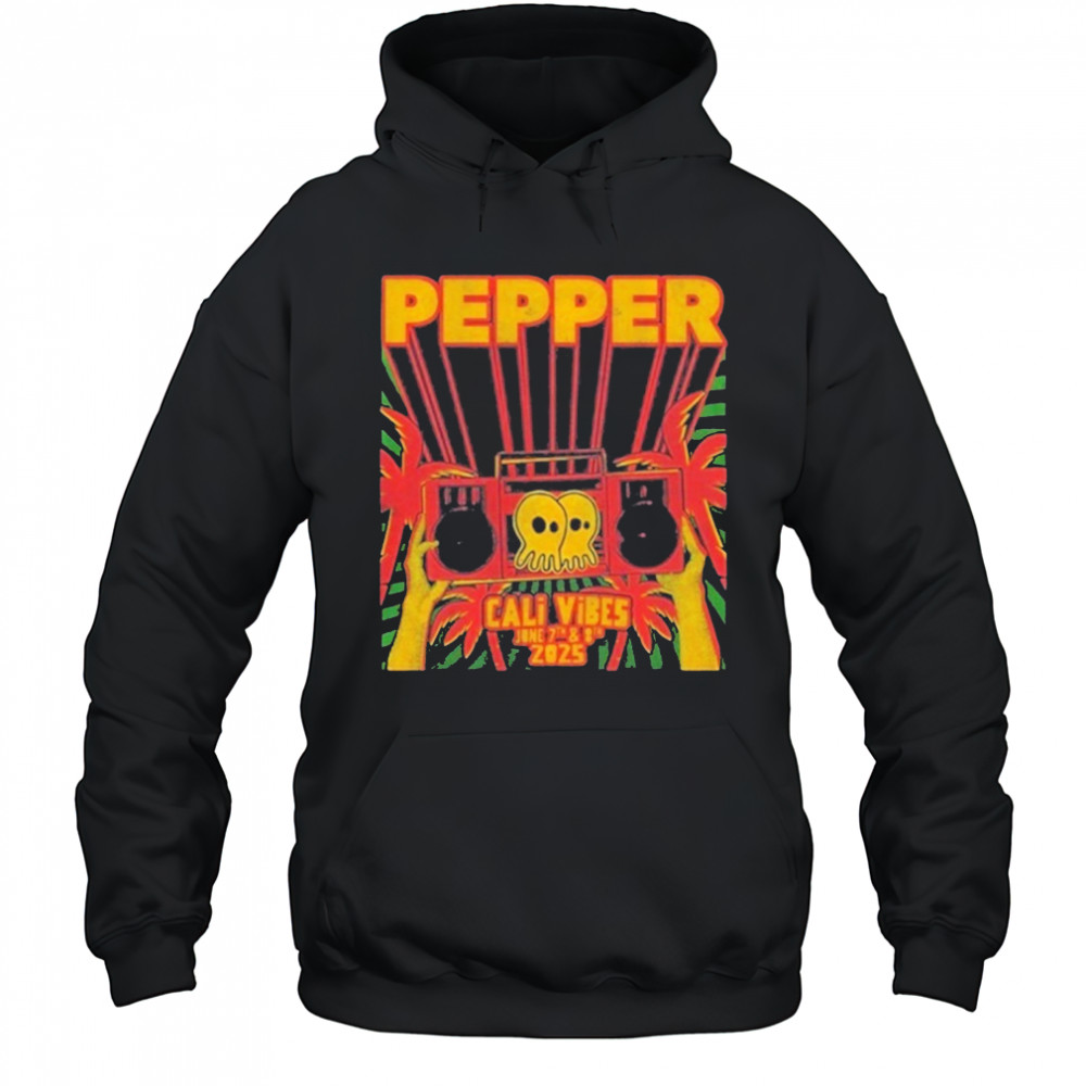 Pepperlive Cali Vibes 2025 T-Shirt Hoodie