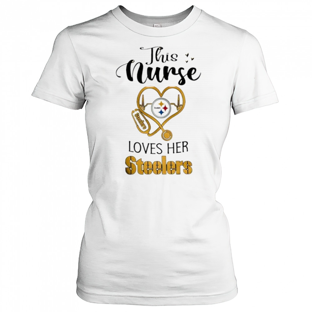 This nurse love her Pittsburgh Steelers shirt Women's T-shirt