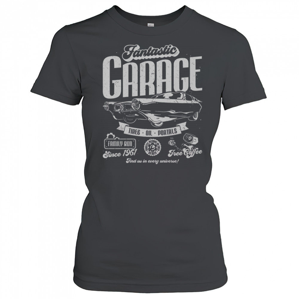 Fantastic Garage Garage Family Run Since 1961 T-Shirt Women's T-shirt