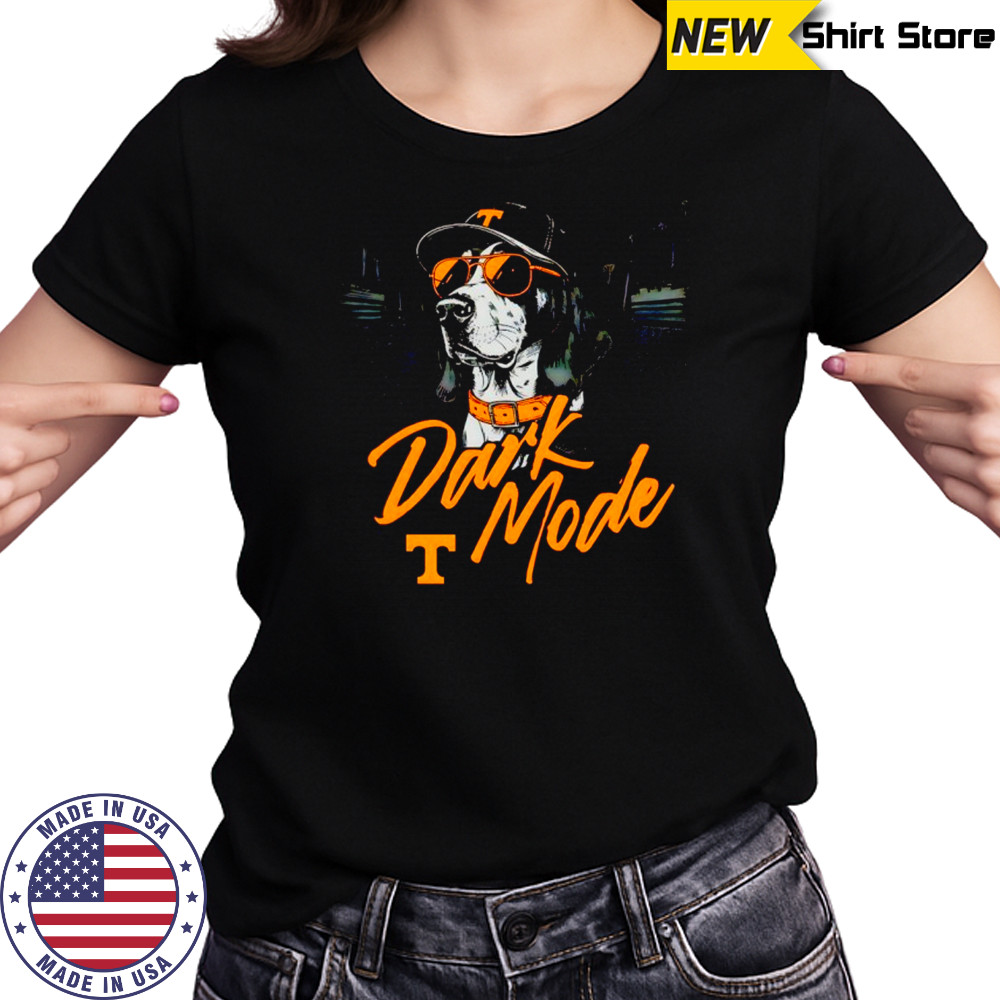 Tennessee Dark Mode Cool Smokey shirt Women's T-shirt