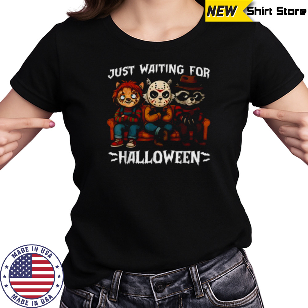 Just Waiting For Halloween Horror Raccoon Shirt Women's T-shirt