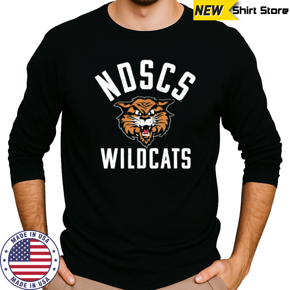 North Dakota State College Of Science Large shirt Long Sleeved