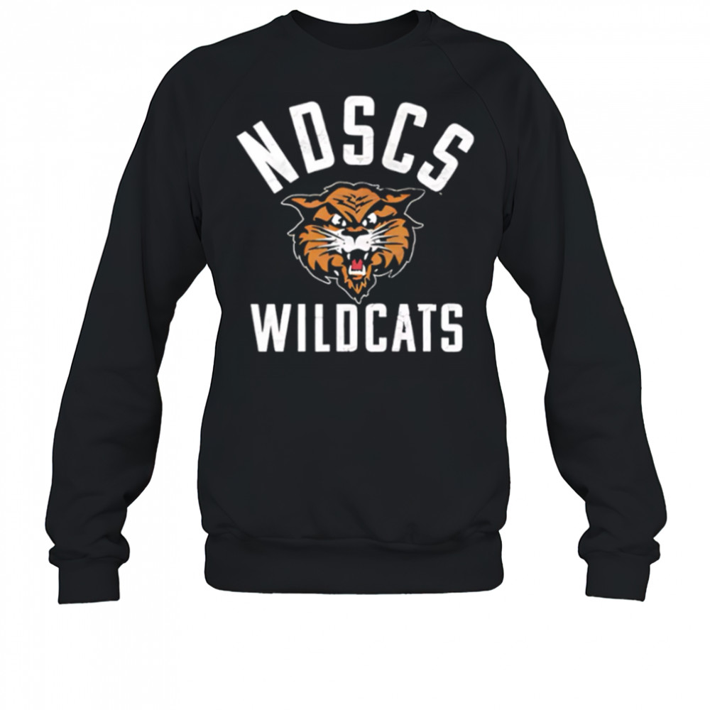 North Dakota State College Of Science Large shirt Sweatshirt