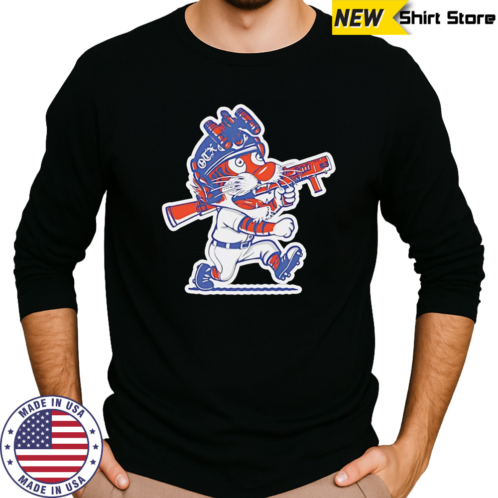 On the X Det Tigers Paws shirt Long Sleeved