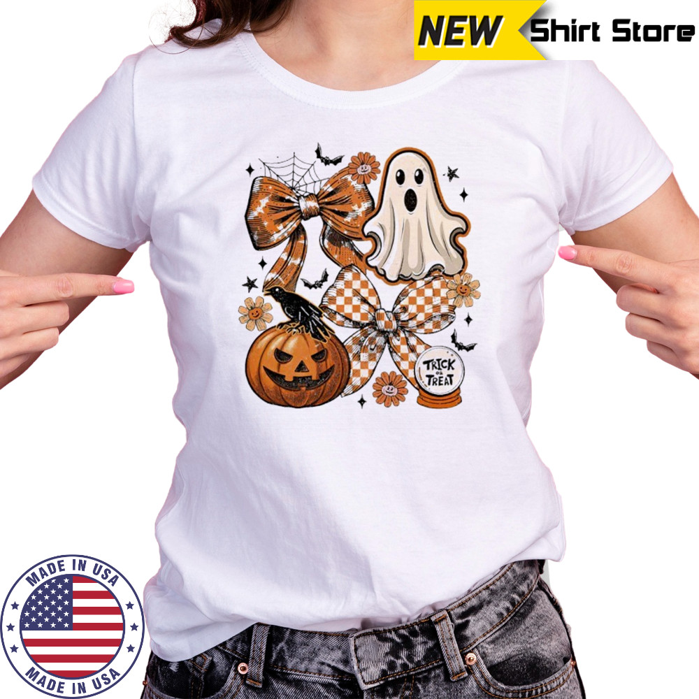 Vintage Halloween Ghost Coquette trick or treat shirt Women's T-shirt