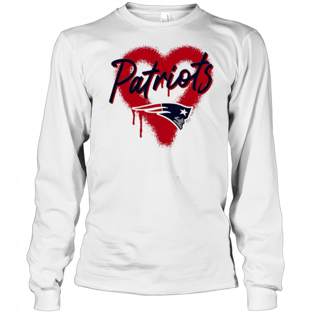 New England Patriots Natural Spray Heart Boxy paint shirt Long Sleeved