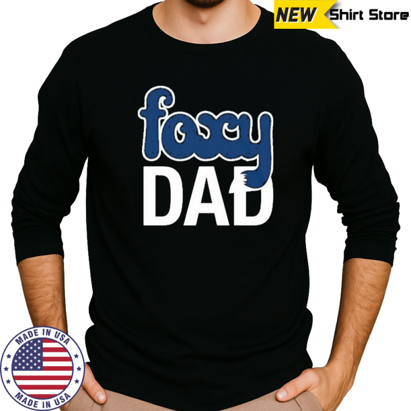 Zootopia 2 Nick Wilde Wearing Foxy Dad T-Shirt Long Sleeved
