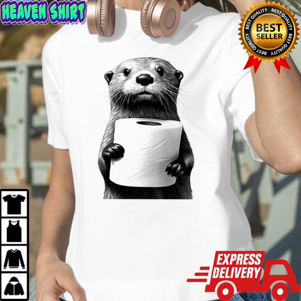 Cute Otter holding toilet paper funny meme shirt Women's T-shirt